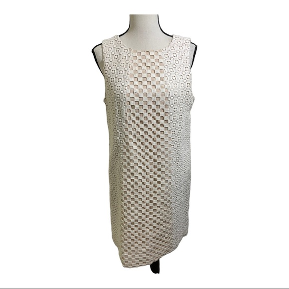 Tibi womens dress crochet scallop lined cream color. Zipper back. Size 8. - Picture 2 of 10